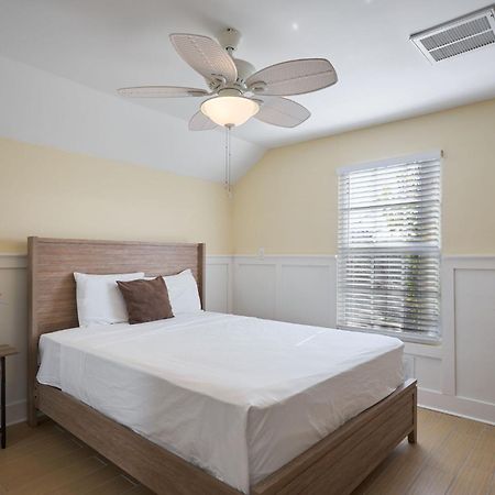 Gorgeous Apartment On Mango St Steps To Beach Fort Myers Beach Luaran gambar