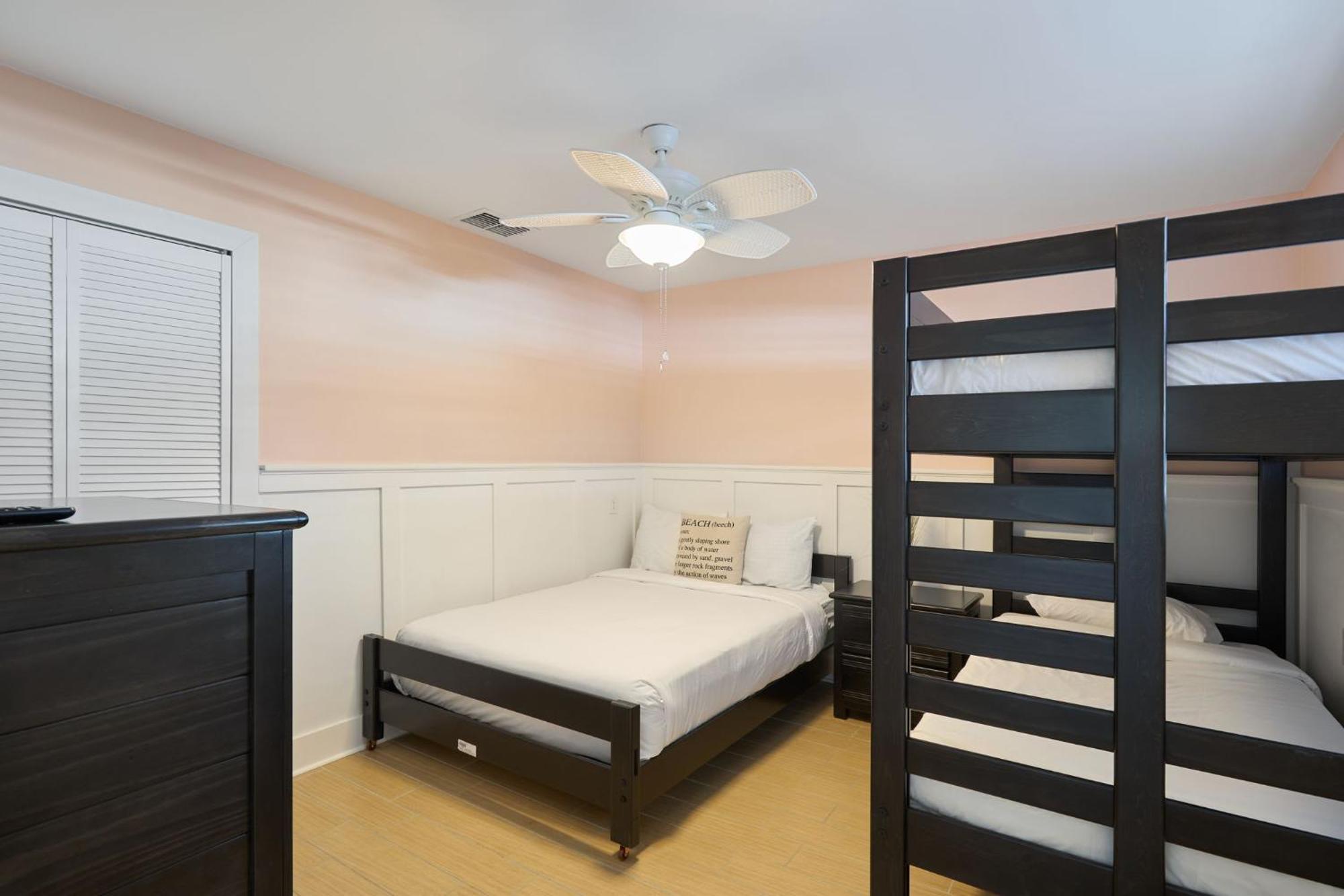 Gorgeous Apartment On Mango St Steps To Beach Fort Myers Beach Luaran gambar
